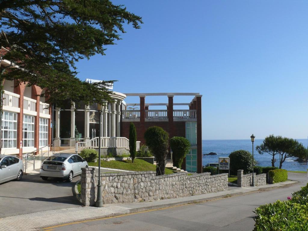Hotel Torre Cristina Noja Eksteriør billede
