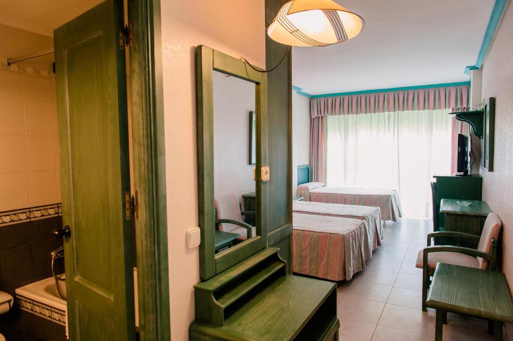 Hotel Torre Cristina Noja Værelse billede